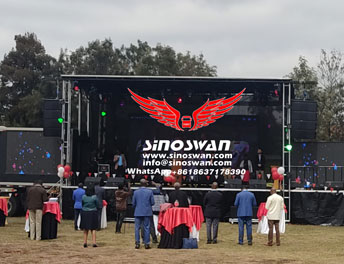 Kenyan customers use our stage semi-trailer ST130MAX for church evangelism, and customers are very satisfied with our stage integration including LED, lighting, and sound solutions.