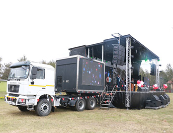 Kenya church use SINOSWAN Gospel Truck ST130PLUS for church crusade and evangelism
